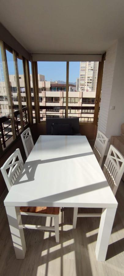 Precioso Apartamento Con Piscina Y Vistas Al Mar Mediterraneo. Benidorm Eksteriør bilde