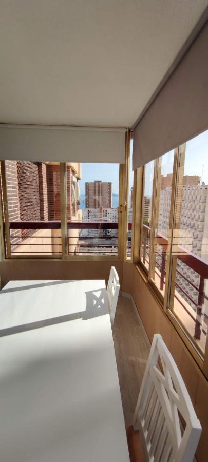 Precioso Apartamento Con Piscina Y Vistas Al Mar Mediterraneo. Benidorm Eksteriør bilde